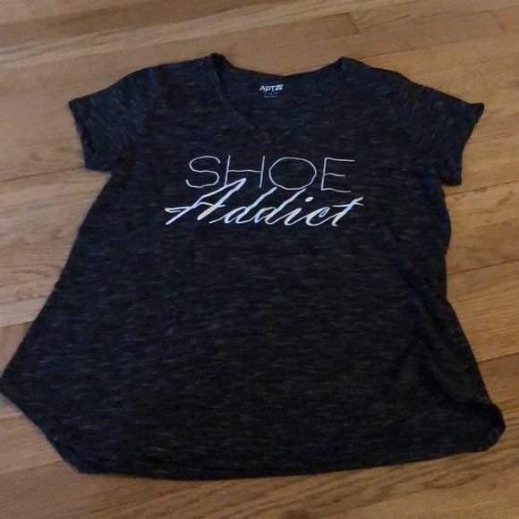APT. 9 ‘Shoe Addict’ Graphic Tee L - Picture 1 of 2